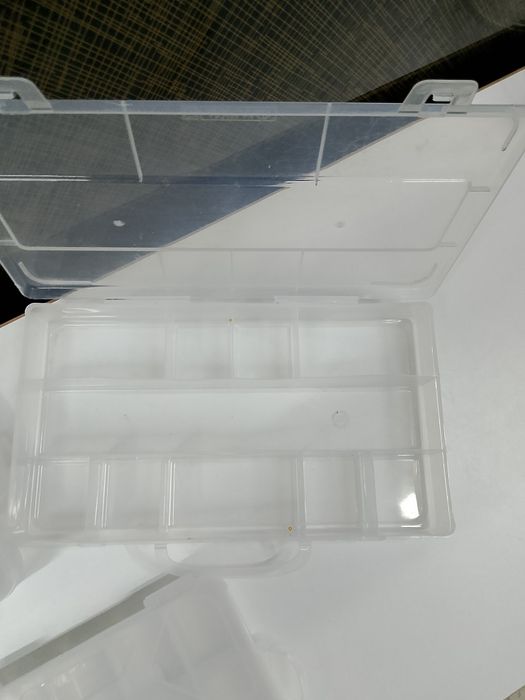 Продам контейнеры с ячейками