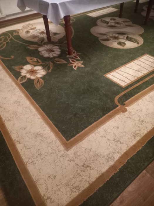 Қалыңдығы жақсы араб кілемі