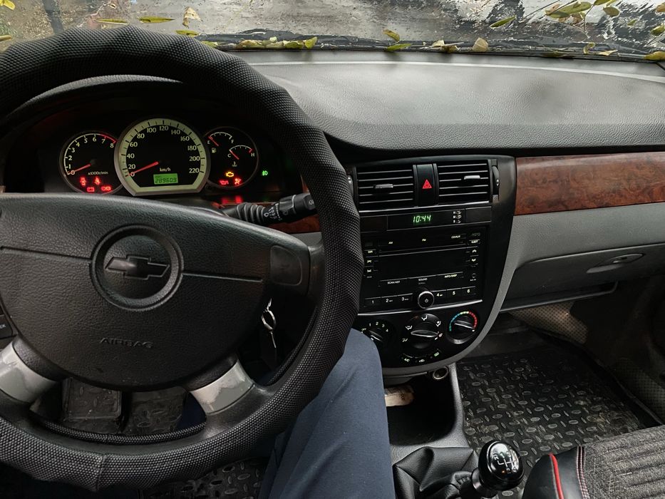 Chevrolet Lacceti 2011 yil