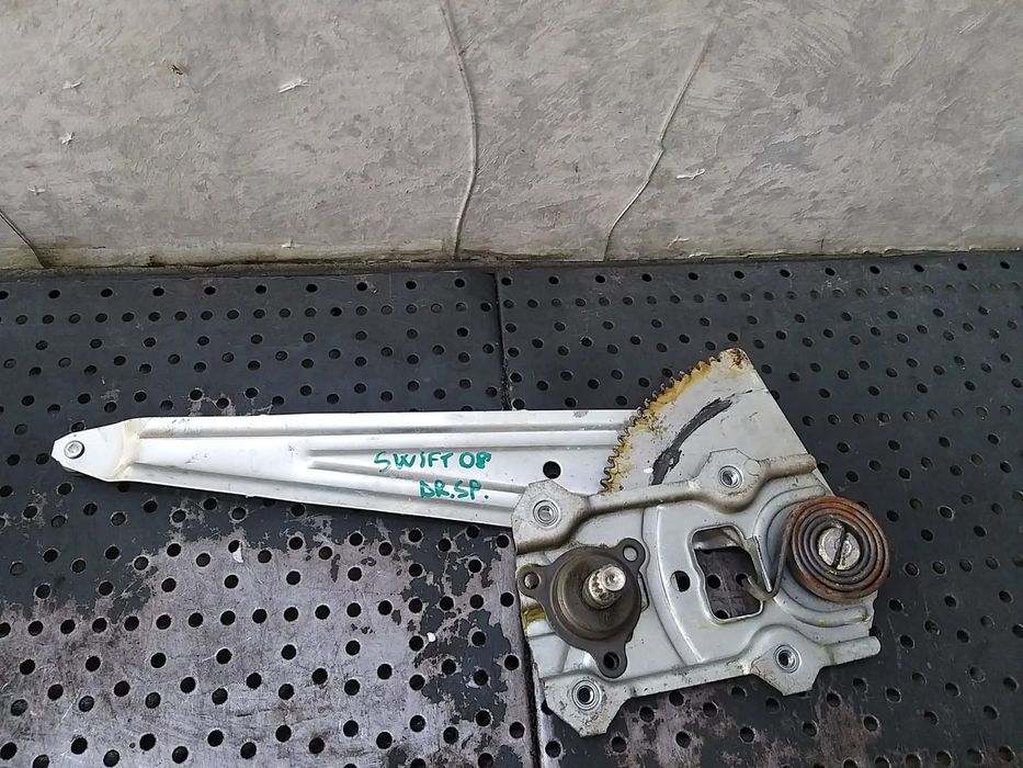 Macara manuala dreapta spate suzuki swift 2008