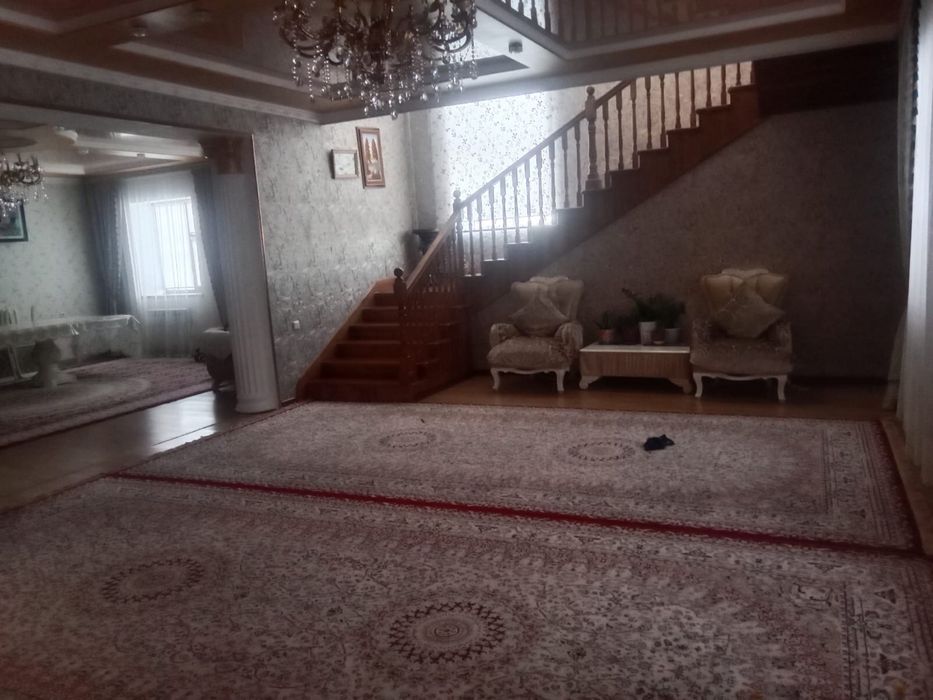 Коттедж үй сатылады.