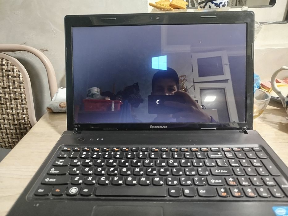 Notbuk lenova xolati yaxshi