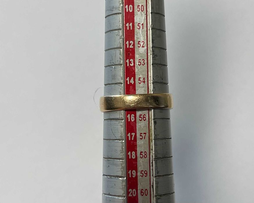 Златен пръстен 8.20гр.