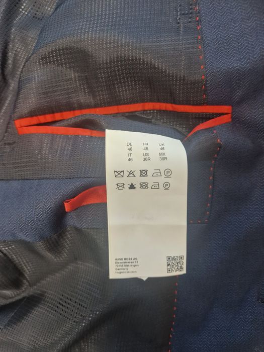Costum Hugo Boss
