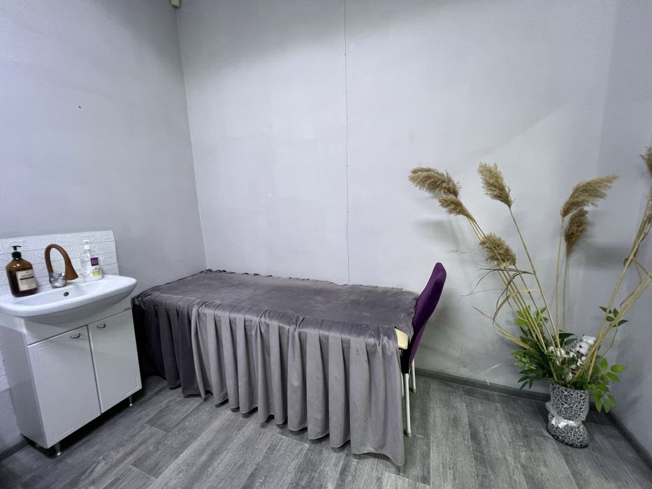 Сдам в аренду кушетку