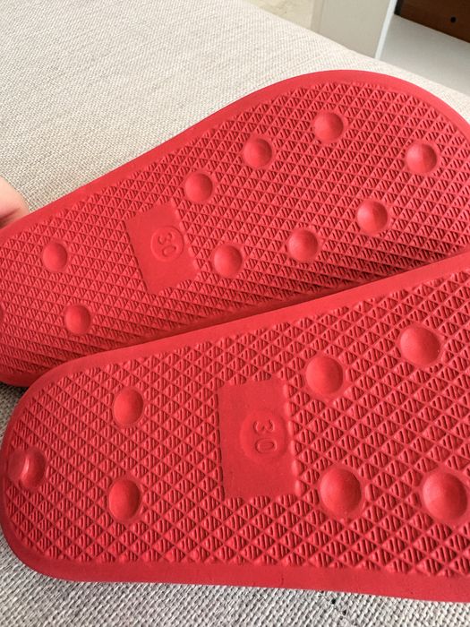 Детски чехли, номер 32 (почти нови)