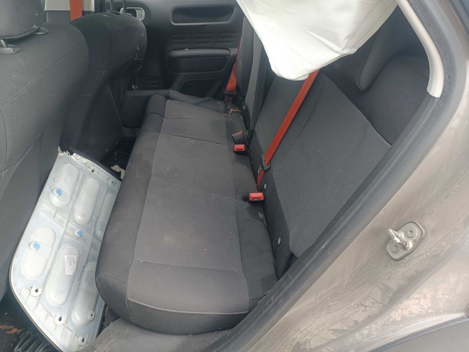 Ситроен Ц4 кактус / Citroen C4 Cactus 1,6 HDI -  на части