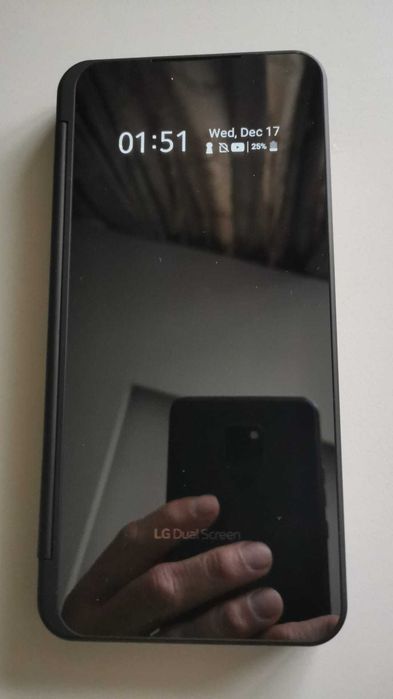 lg v60 /  dual screen