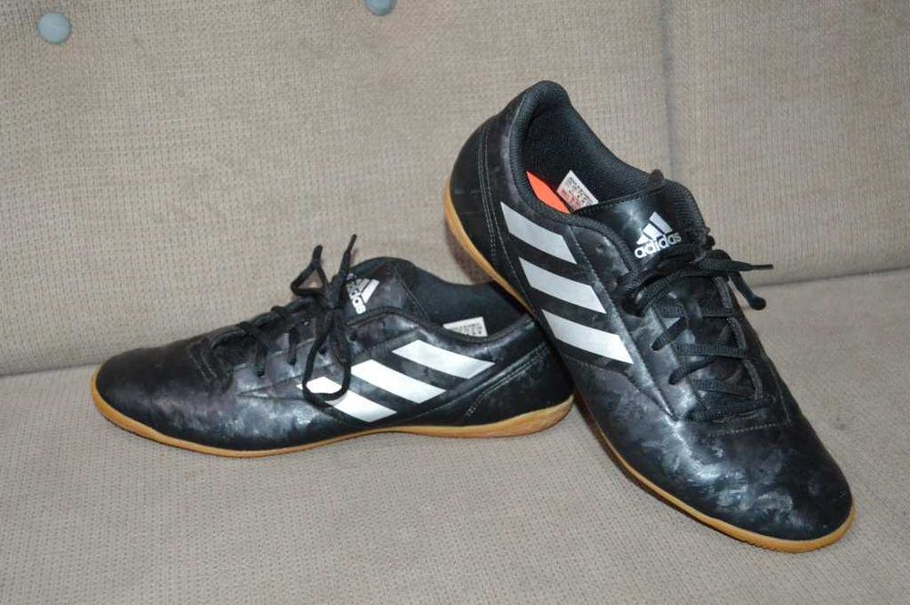 Adidasi fotbal sala ADIDAS CONQUISTO II IN 46