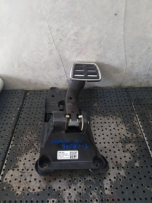 Pedala frana 1.0 tsi vw t cross c11 d31 2q1723058g