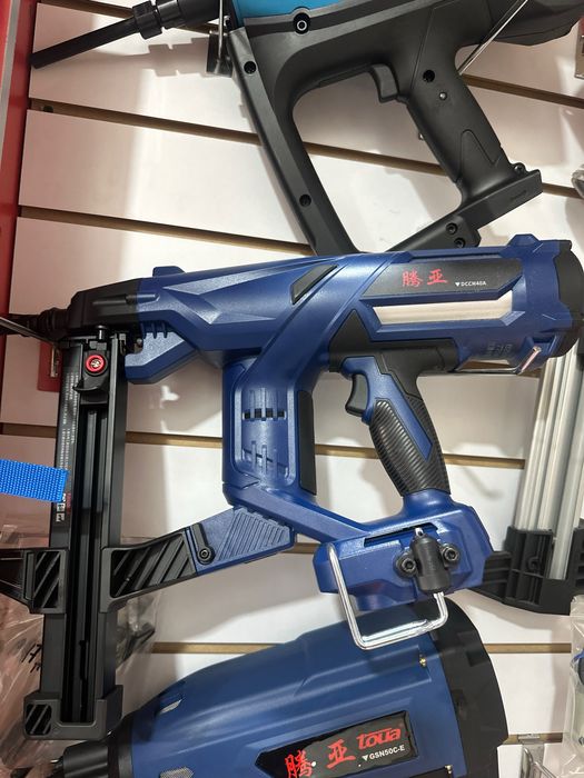 Акумляторная монтажная пистолет ToyaDCCN40A