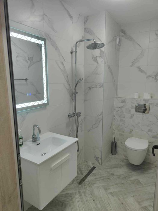 Дава се под наем Четиристаен апартамент в Габрово, Център - 90 кв.м за 357 € - Снимка #1