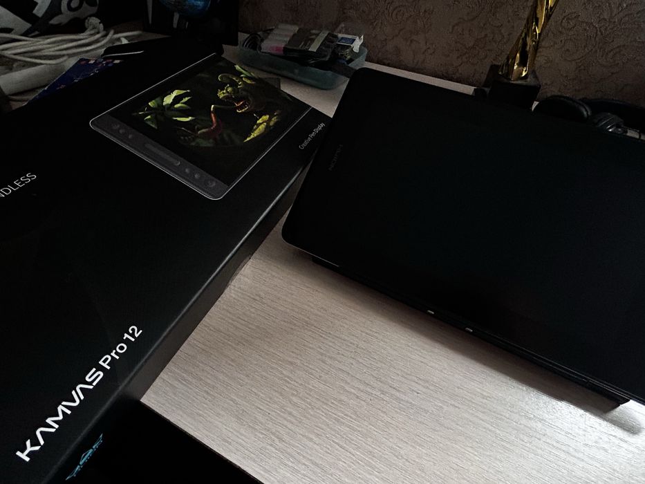 HUION KAMVAS PRO 12 графический планшет