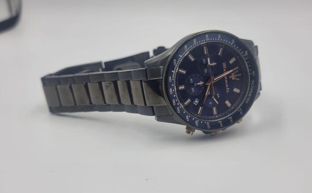 Amanet F28: Ceas Maserati 88736