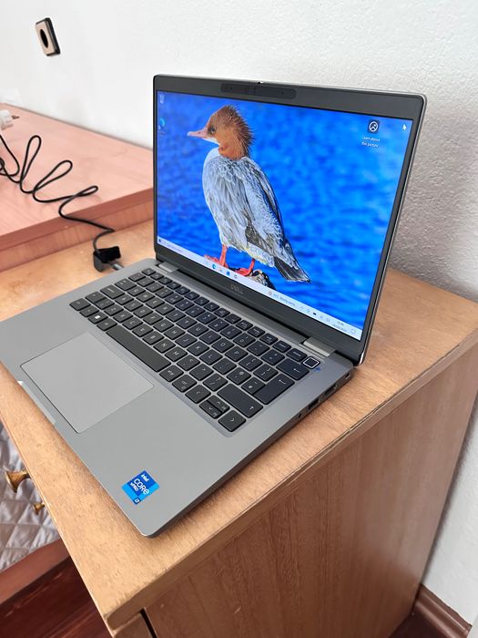 Dell Latitude 5320 - full touch screen, 32GB RAM, i7 pro