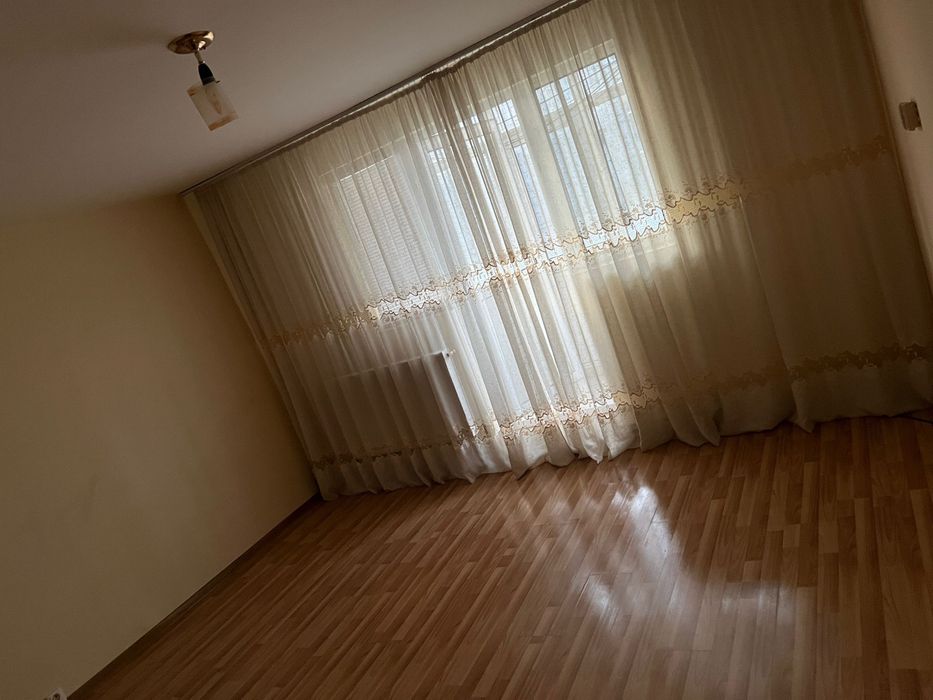 Vand apartament in Turnu Magurele
