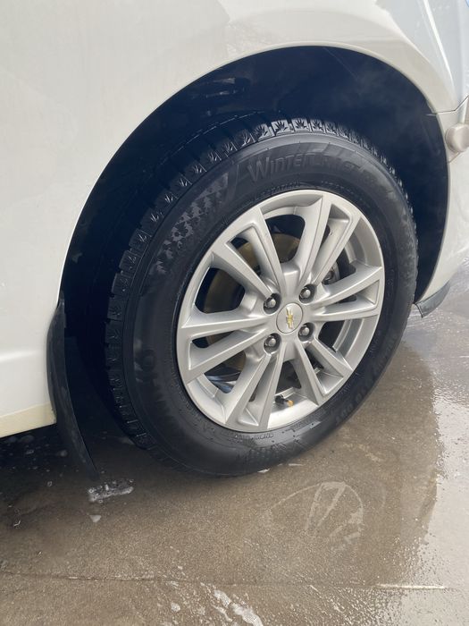 Резина с дисками R15