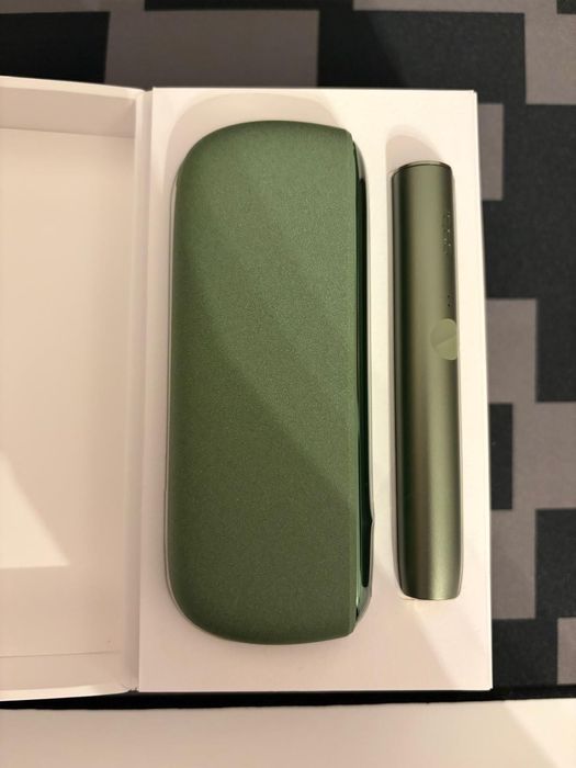 Dispozitiv Iqos Iluma nou