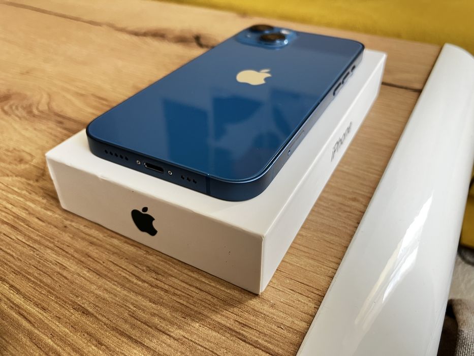 Iphone 13 Blue 256GB безупречен