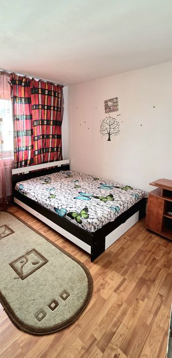 Inchiriez apartament 2 camere Craiovita Noua chirie de inchiriat scoala lidl