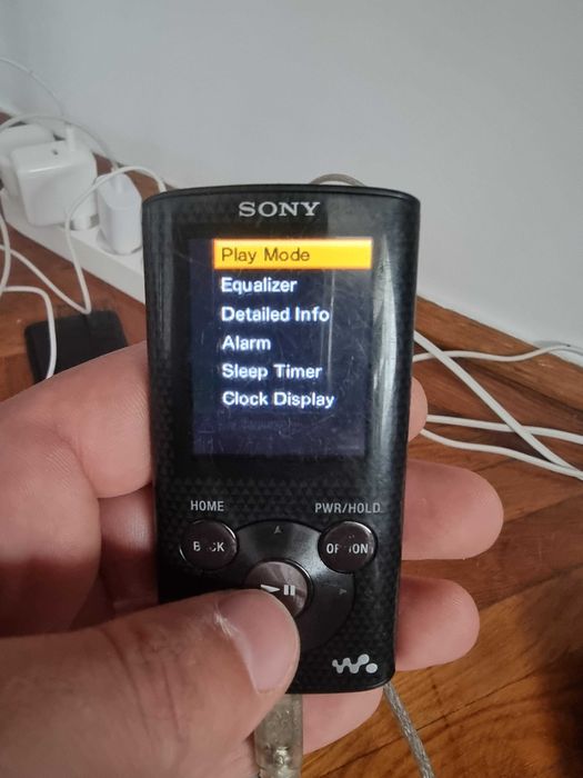 mp3 player sony walkman nwz-e384 baterie defecta