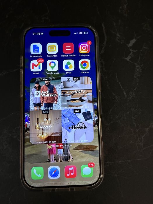 Iphone 16 pro gold