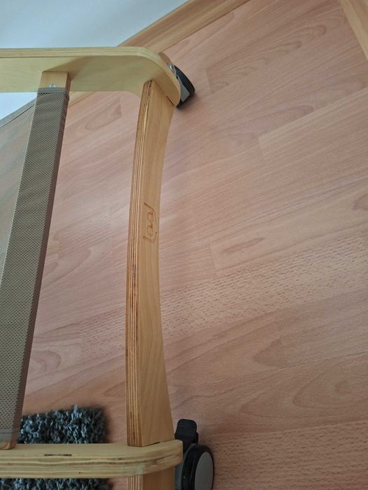 Продавам  бебешко легло тип люлка