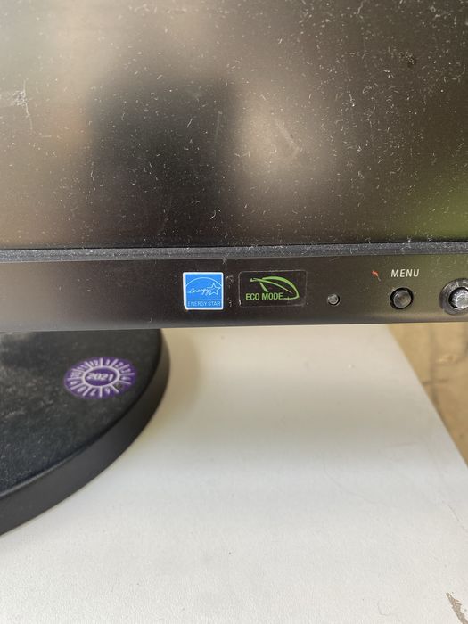 монитор MultiSync E213w