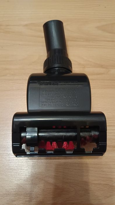 Продавам четка за прахосмукачка Rowenta