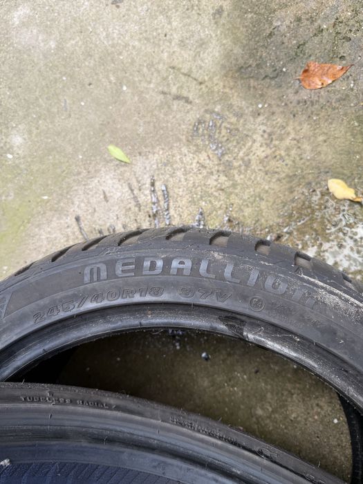 Зимни Гуми Перфектни 245/40/18