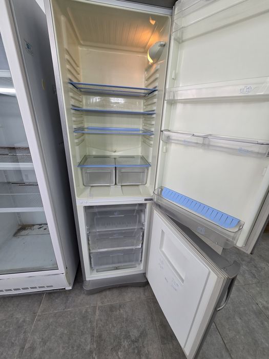 Продам холодильники