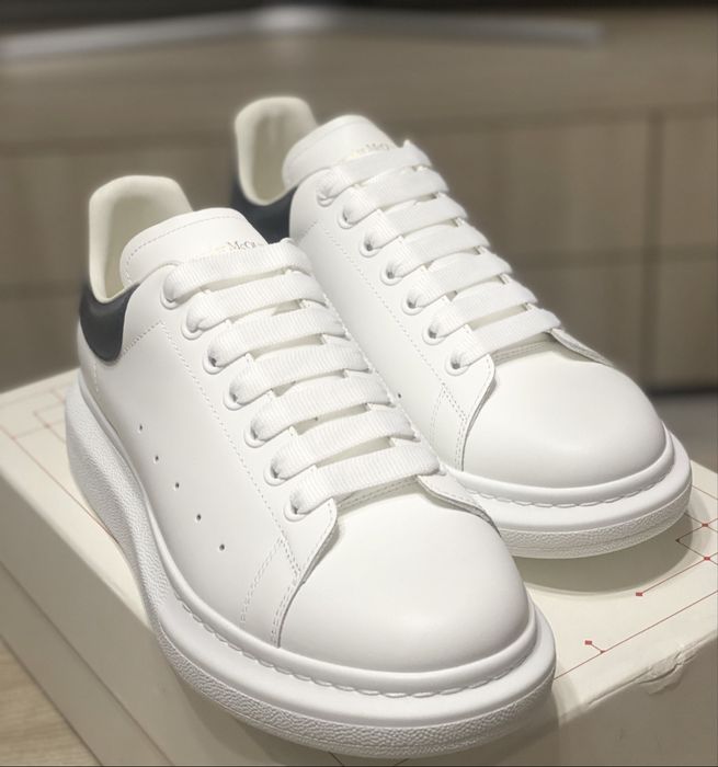 Adidasi Alexander Mcqueen albi negri piele naturala