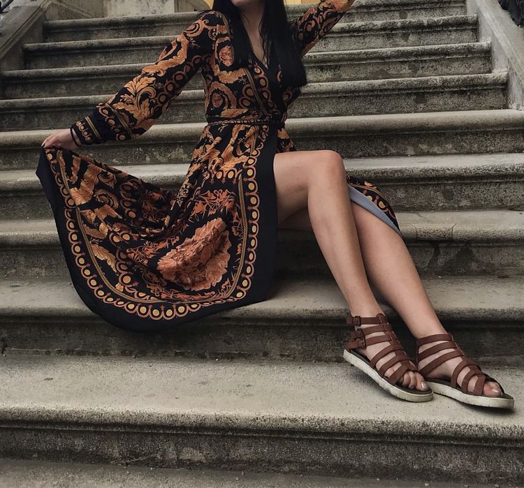 Rochie deosebita model tip versace