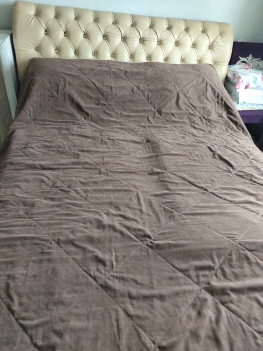 Продается двухспальная кровать