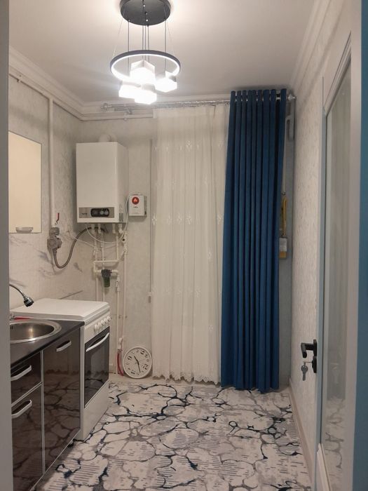 ЧИРЧИК ШАХРИДА Арендага  квартира педагогика унверситет олдида жойлашг