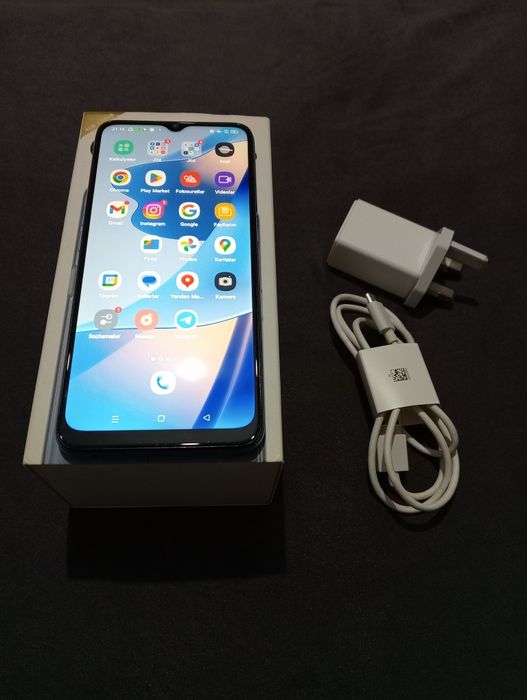 oppo a 16   4/64 gb  ideal holati  dastavkasi narxini ichida