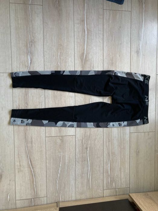Найк Nike Dri Fit мъжки спортен клин размер M