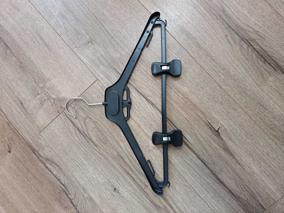 Вешалки, плечики