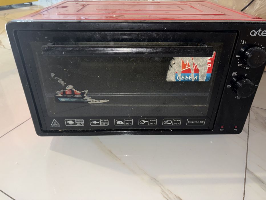 Artel духовка мини, красная рабочая