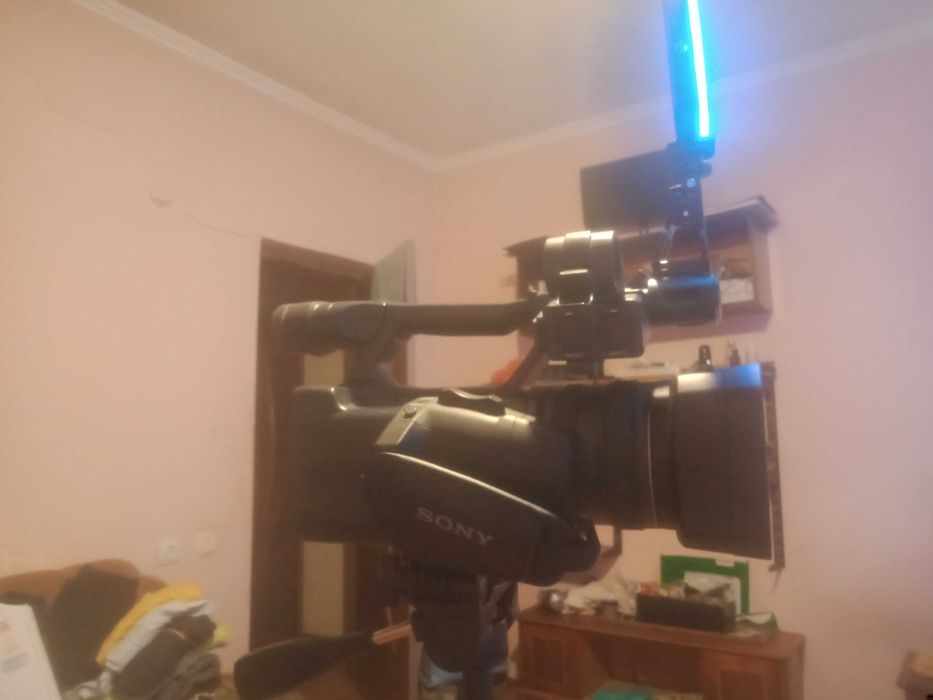 Sony HDR AX 2000