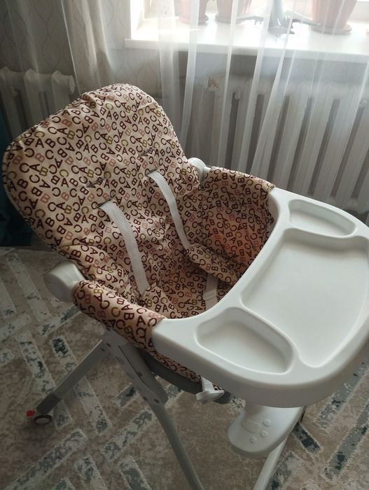 Столик для кормления