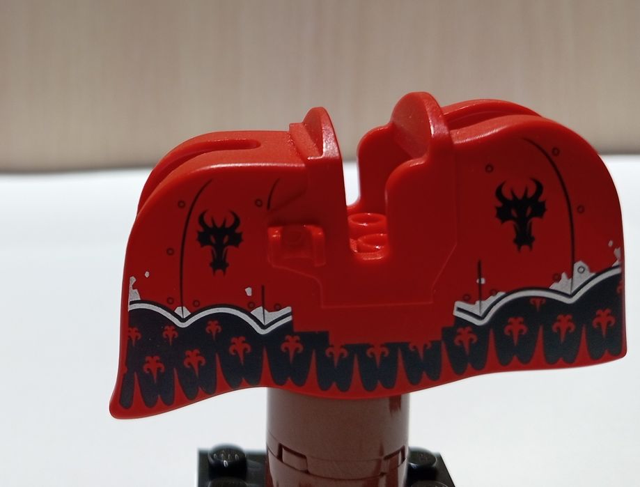 Продам LEGO фигурки