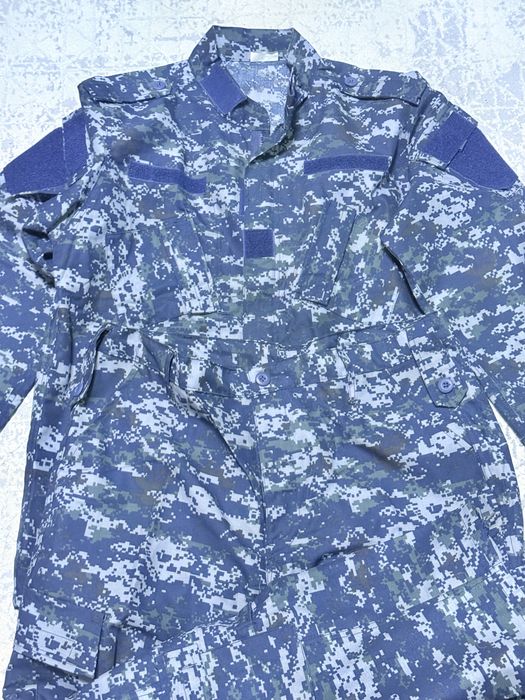 Продам новую специальную форму