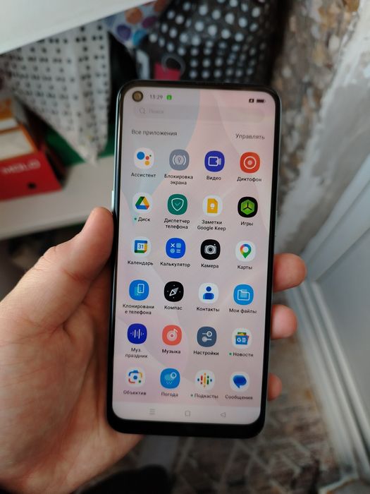 Продам телефон в отличном состоянии