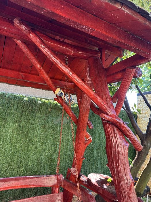 Leagăn rustic din lemn masiv