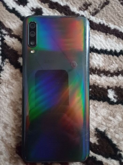 Samsung Galaxy A50 zudlik bilan sotilad Samsung Galaxy A50 sotiladi (k