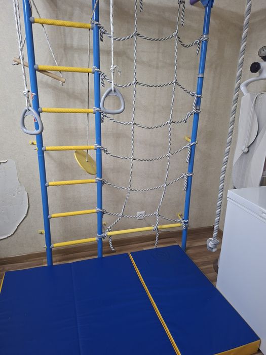 Стенка шведская romana