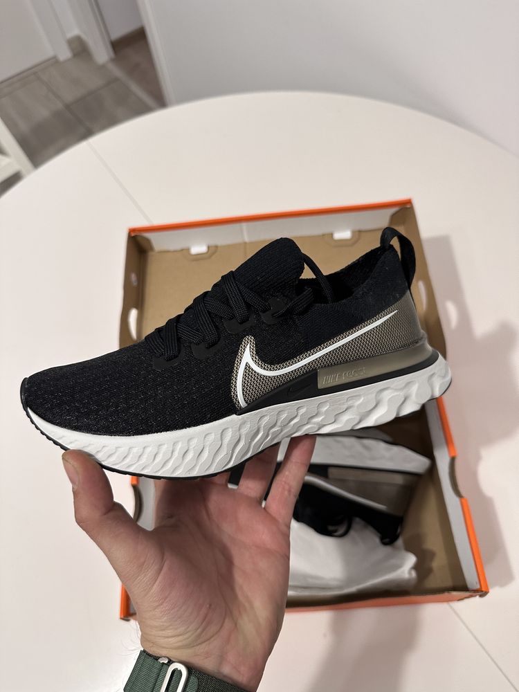 Nike epic react hot sale dama