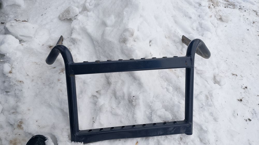 Лестница вольва АКБ