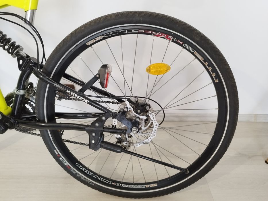 Bicicleta roti pe 28